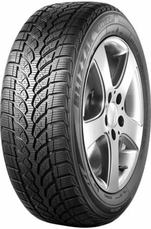 Bridgestone Blizzak LM32C C 215/60 R16 103T