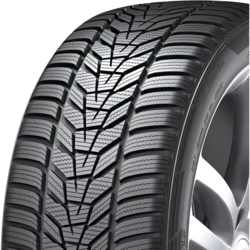Hankook ICEPT EVO3 W330 205/40 R18 86V